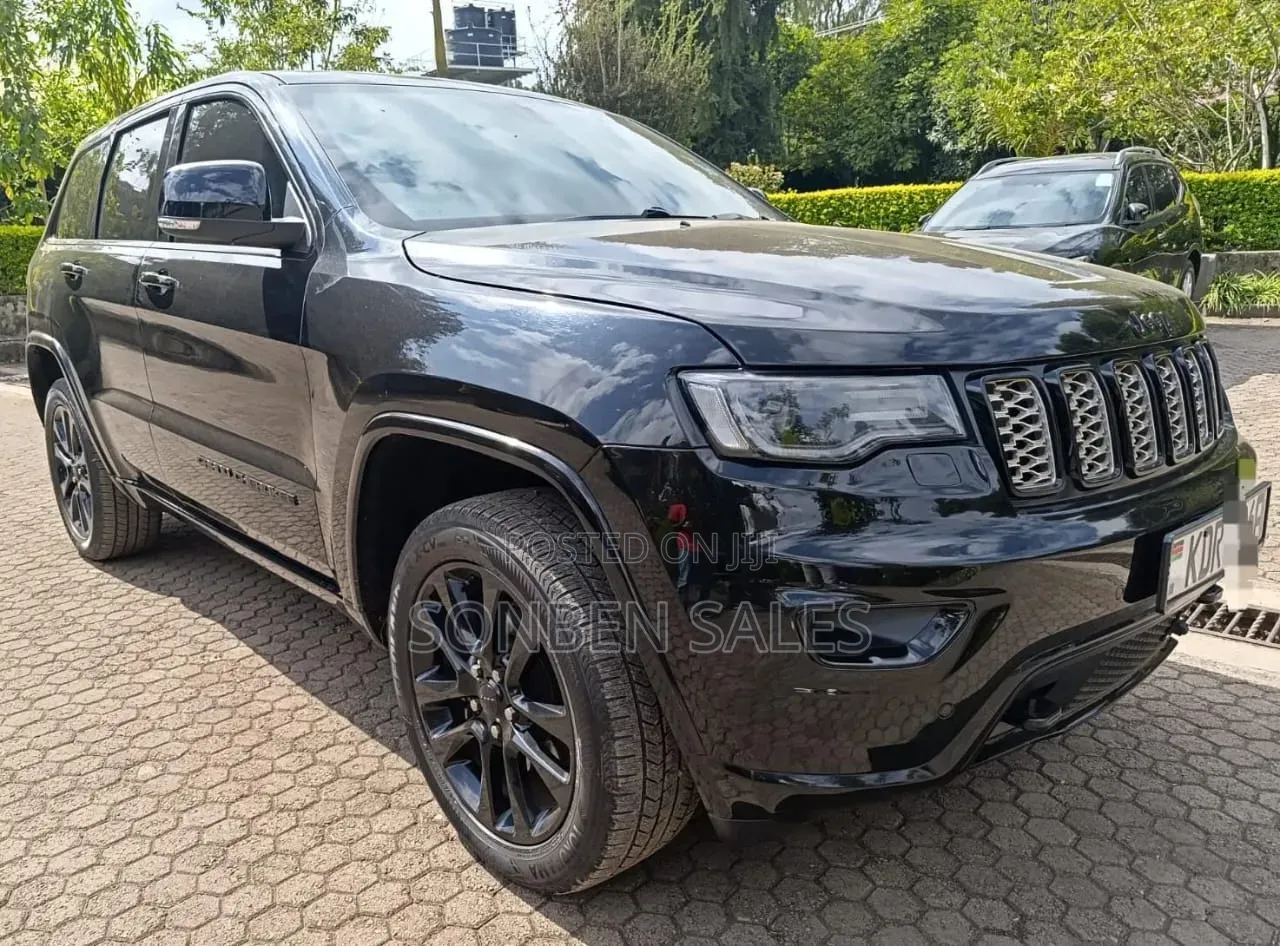 Jeep Grand Cherokee 2017 Black