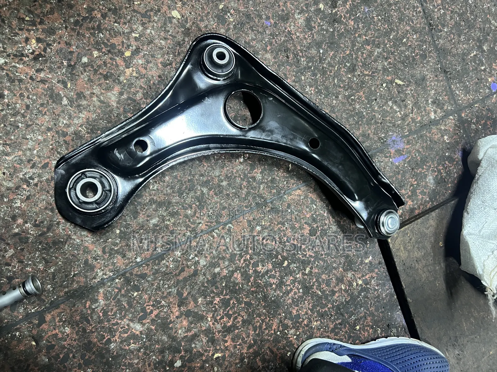 Control Arm Nissan Note