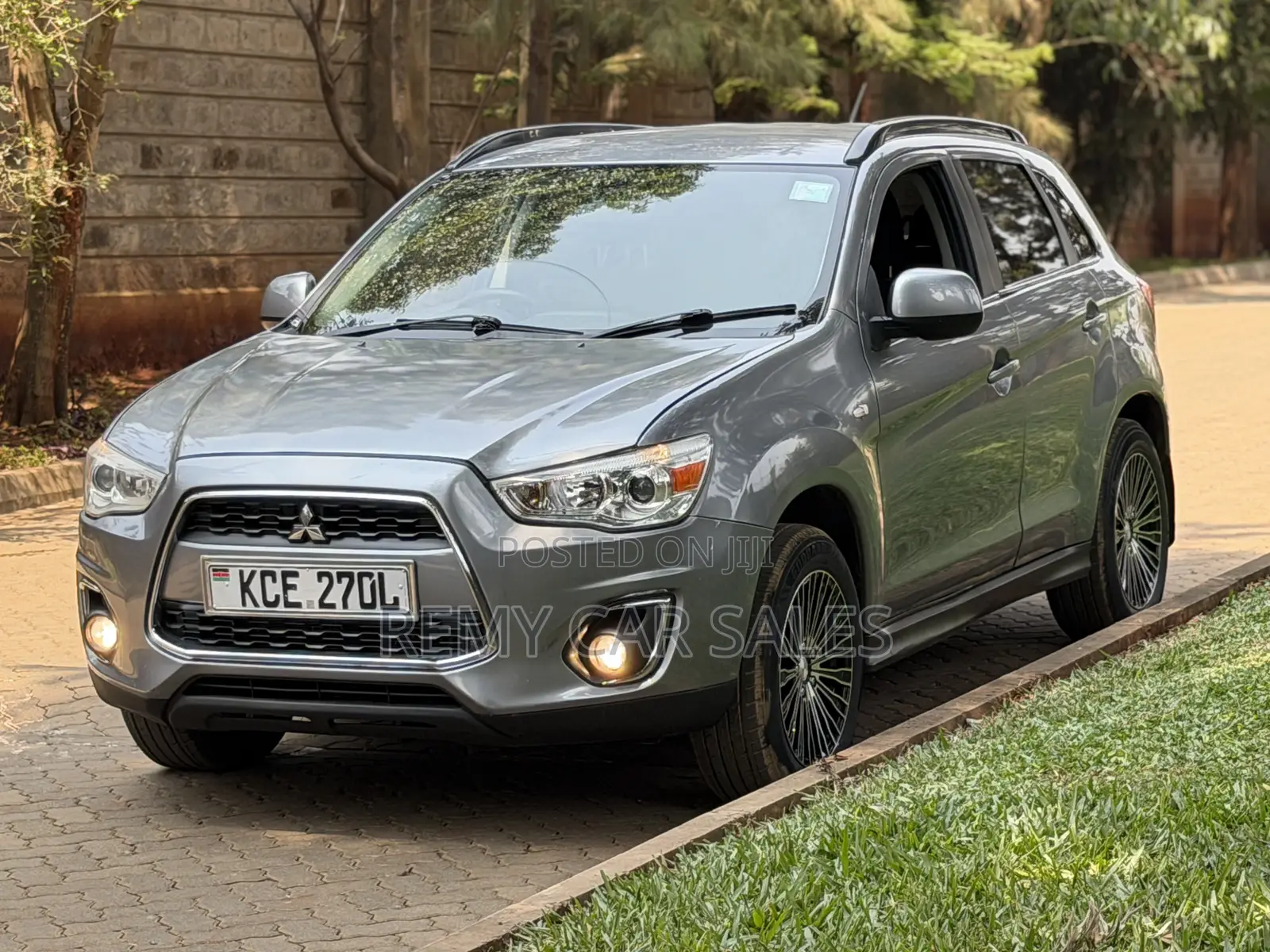 Mitsubishi RVR 2015 Gray