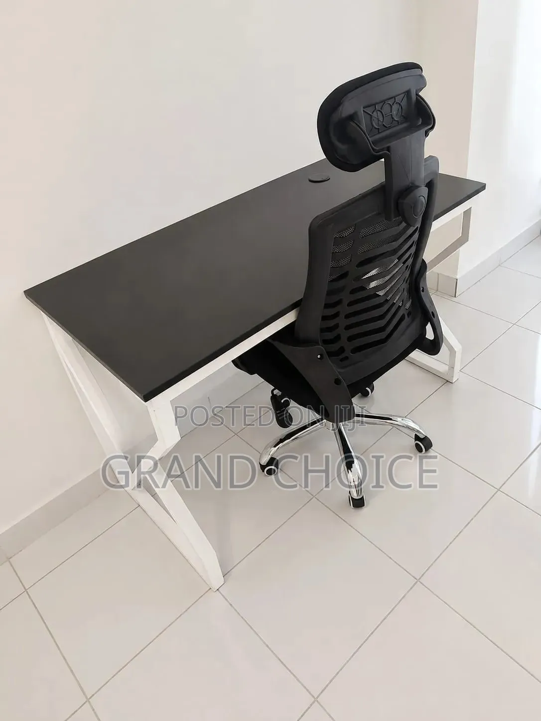 Modern Office Desk Ergonomic Mesh Chair Set
