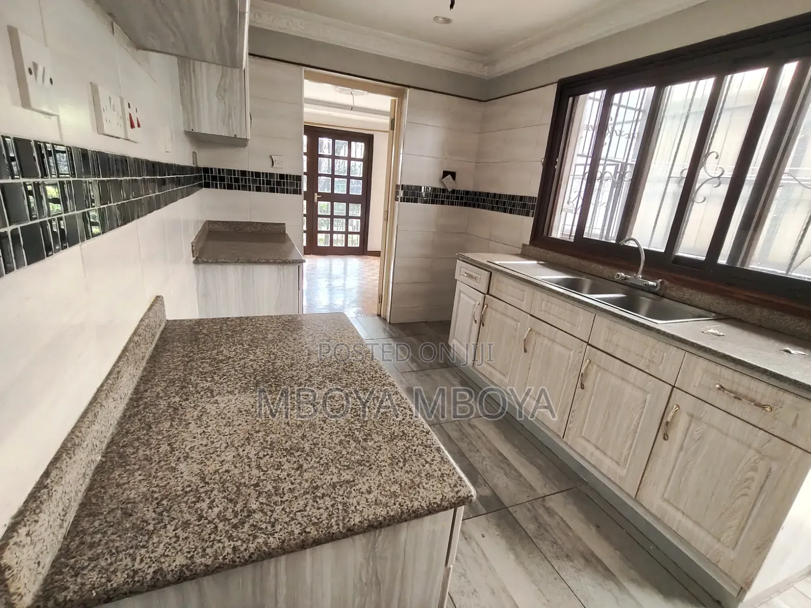 4bdrm House in Valley Arcade for rent