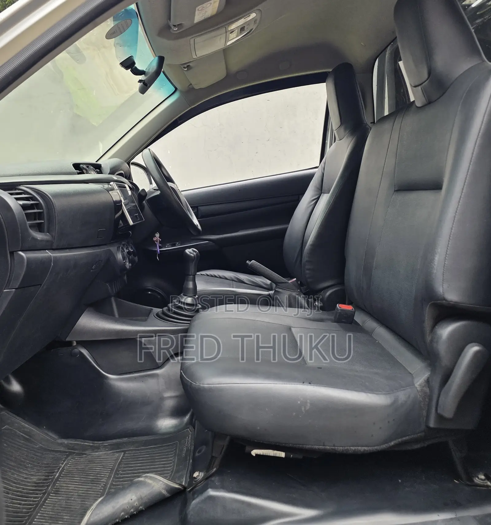 Toyota Hilux Revo Smart Cab Deisel 2.4 RWD 2018 White