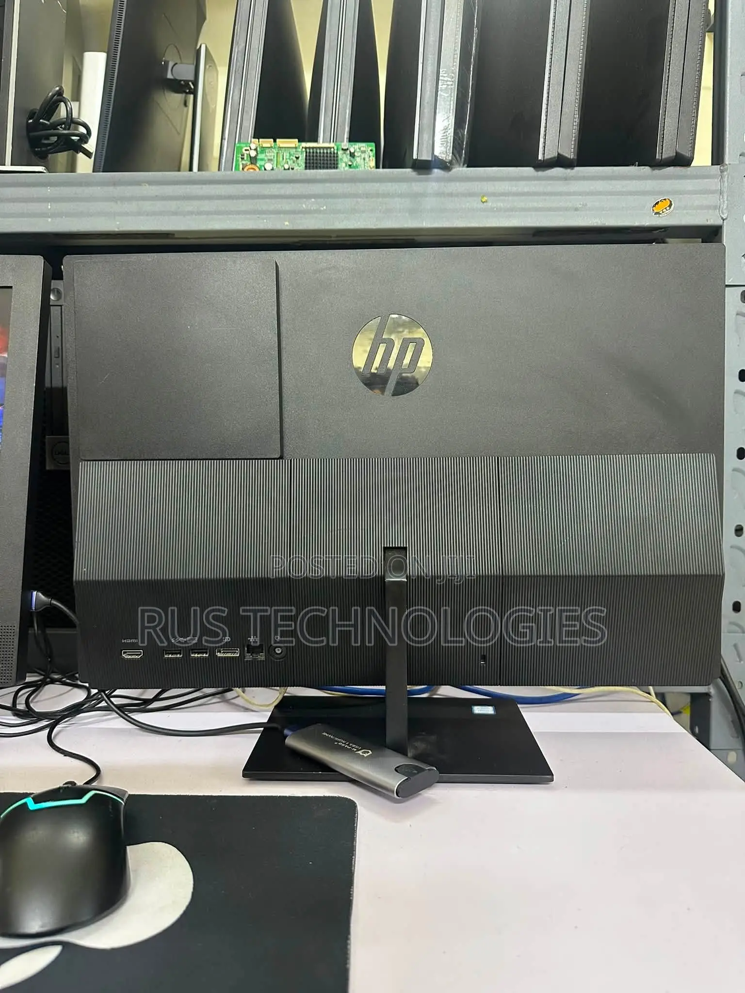 Desktop Computer HP 400 G7 16GB Intel Core i5 HDD+SSD 512GB