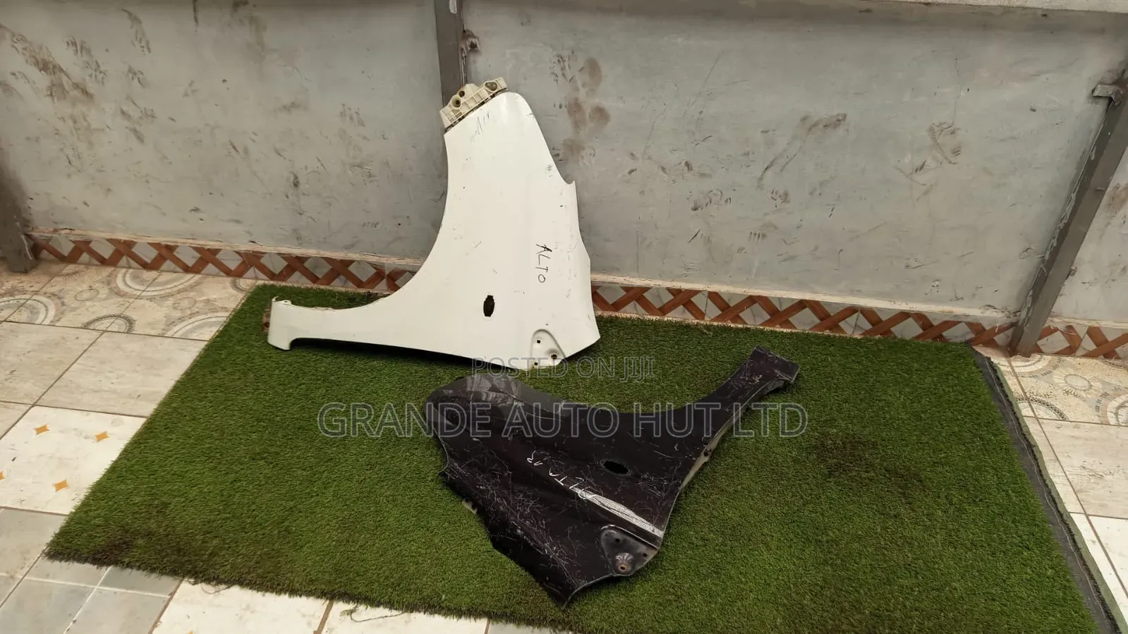 Suzuki Alto Fender/Wing
