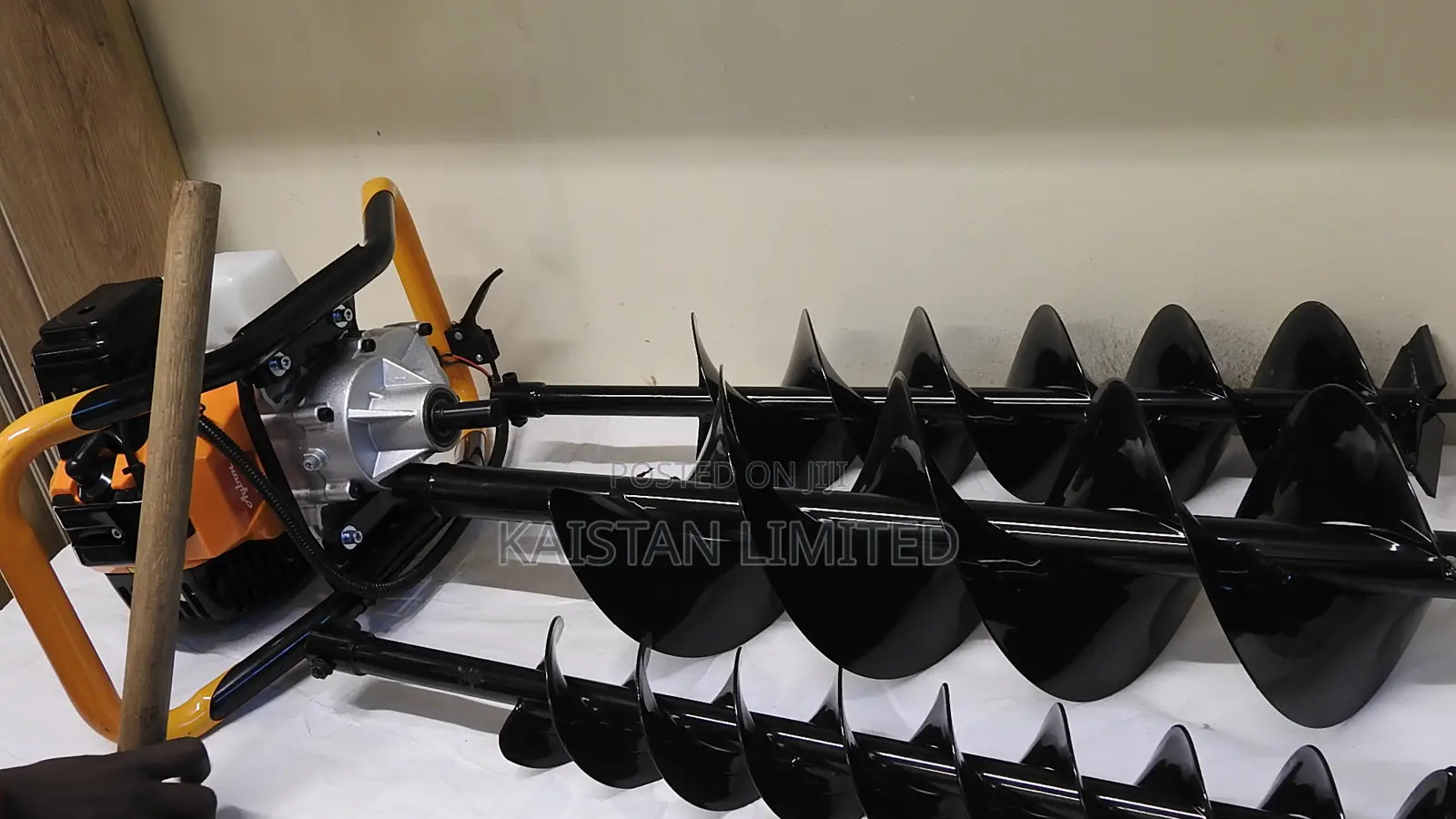 Heavy Duty 2-Stroke Petrol Earth Auger Machine With 3 Drill Bits