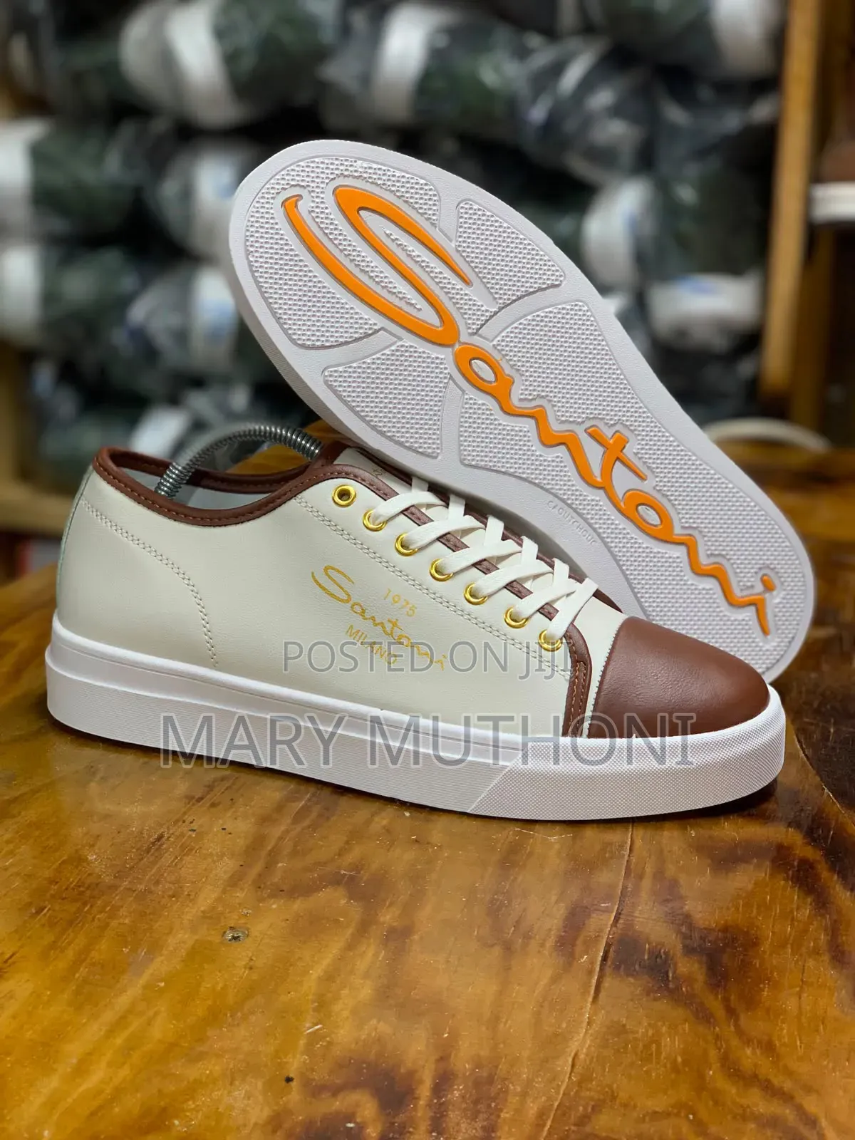 Santonial Shoes