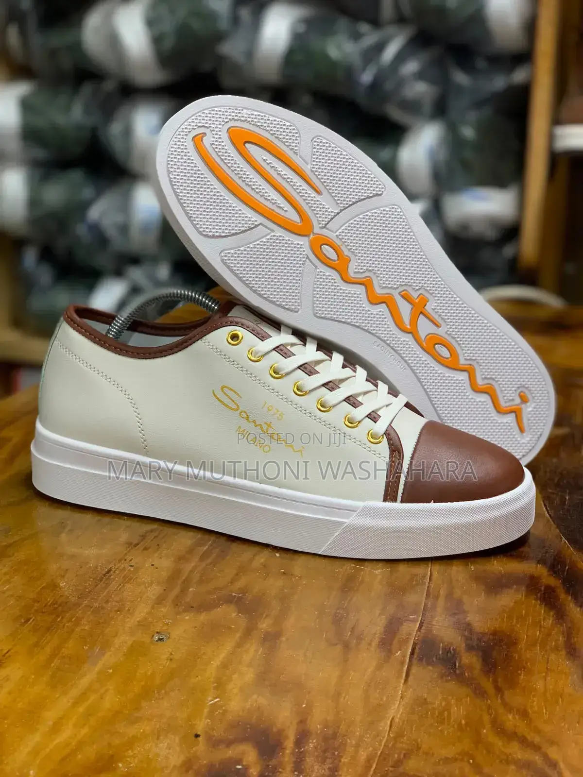 Santonial Shoes