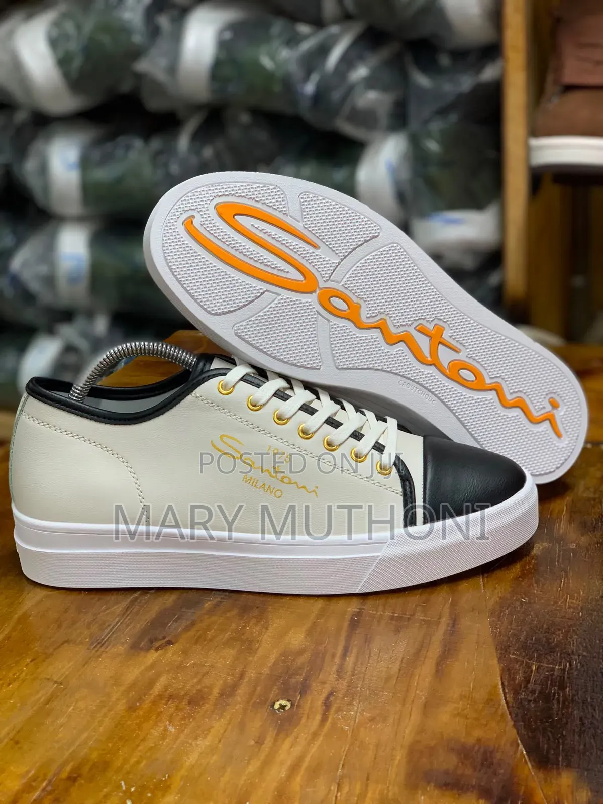 Santonial Shoes