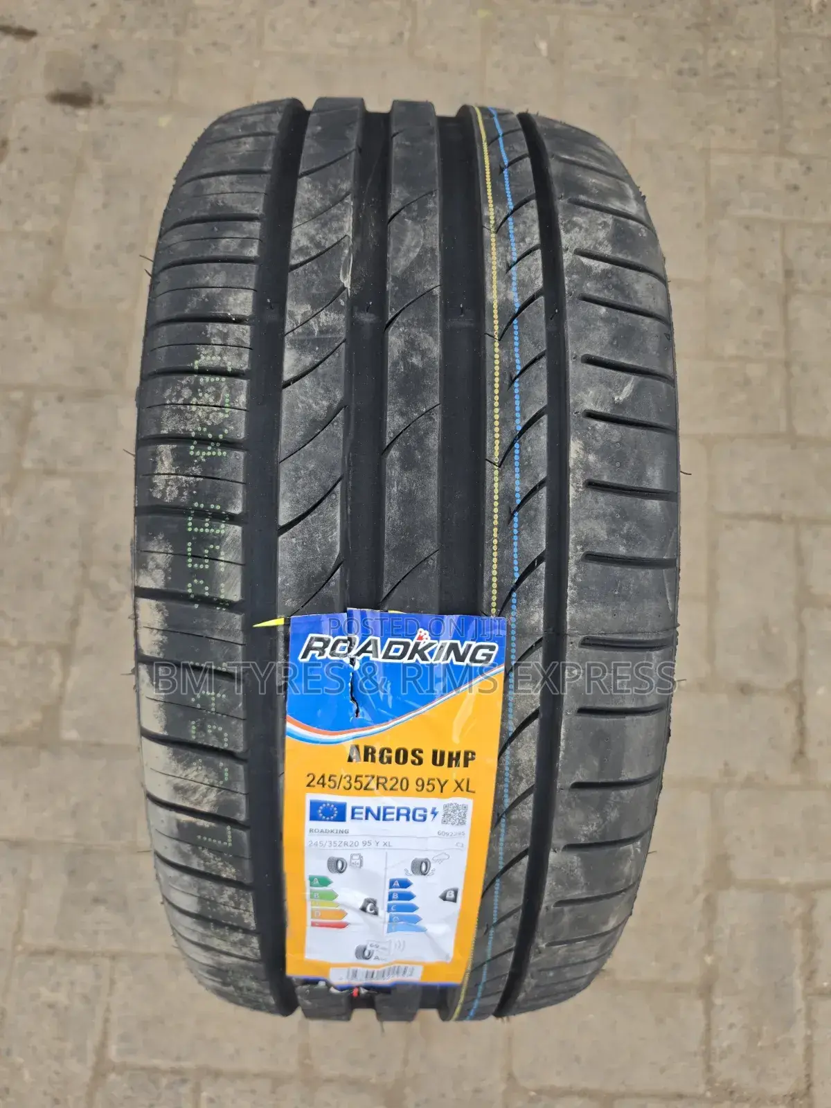 245 /35 R20 Roadking Tires