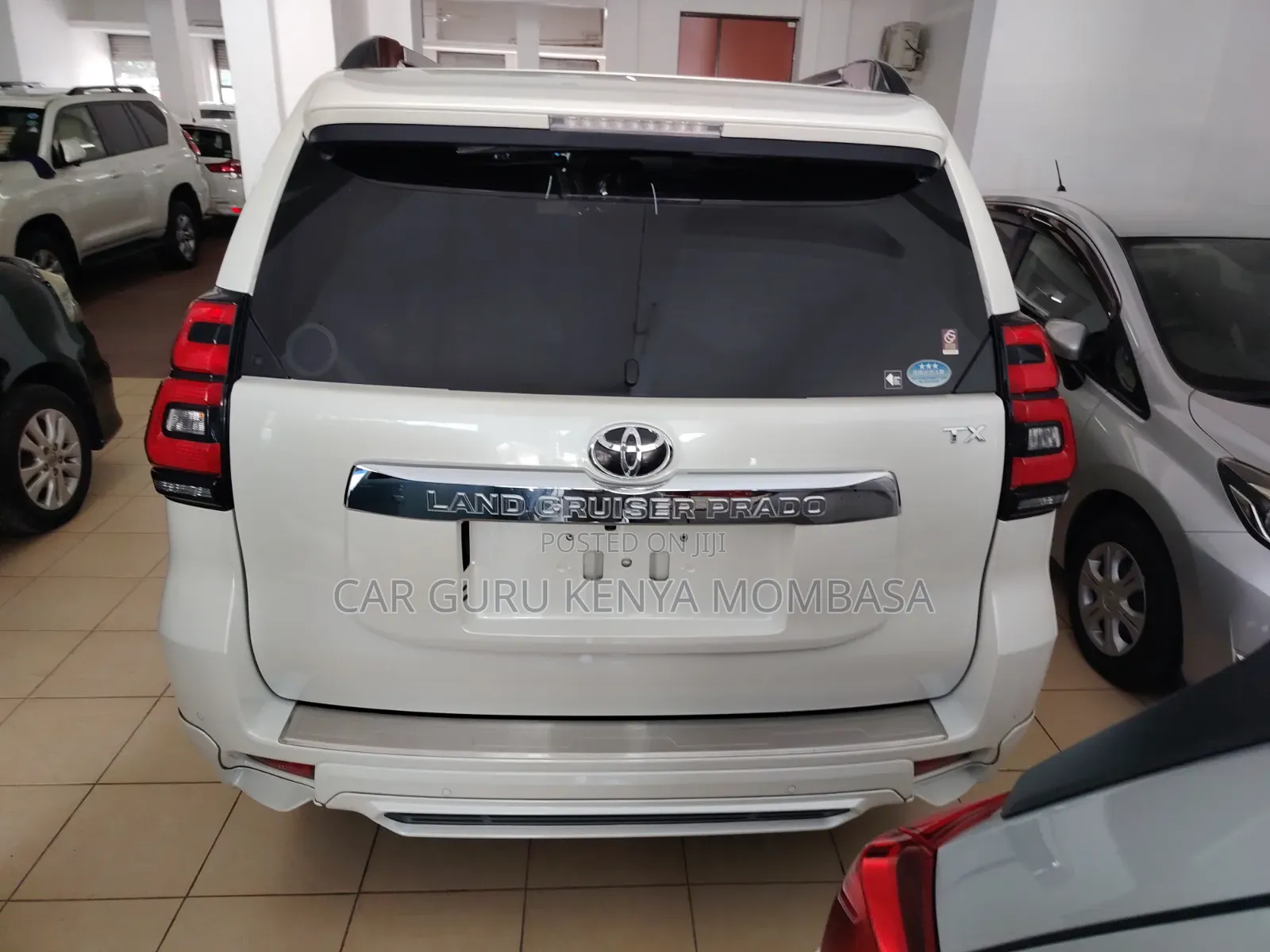 Toyota Land Cruiser Prado 2018 White
