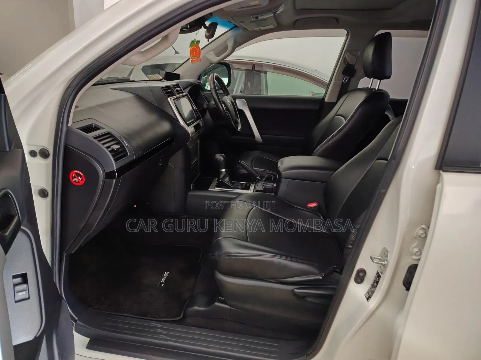 Toyota Land Cruiser Prado 2018 White