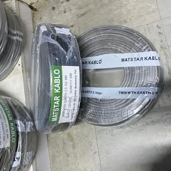 . Flame Retardant 2.5mm House Wiring Cable 90M 3 Core PVC Insulated
