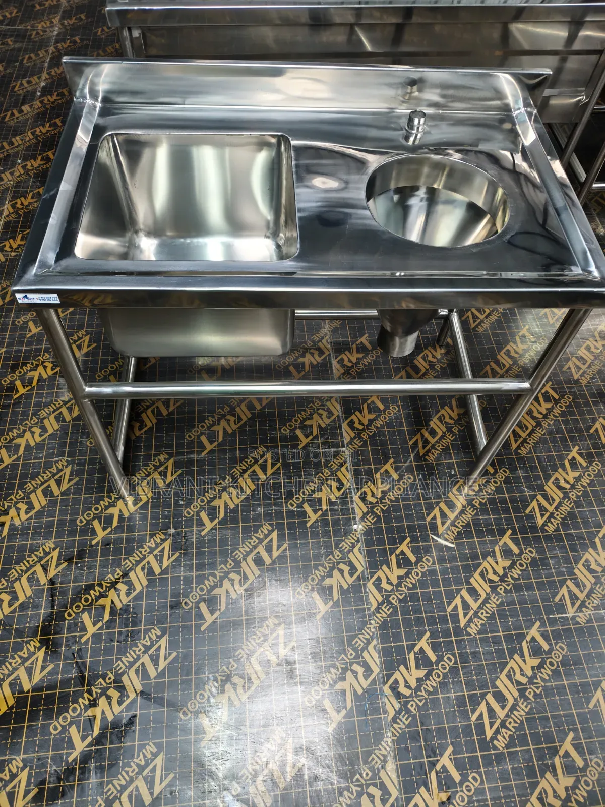 Medical‐Grade Sluice Sink