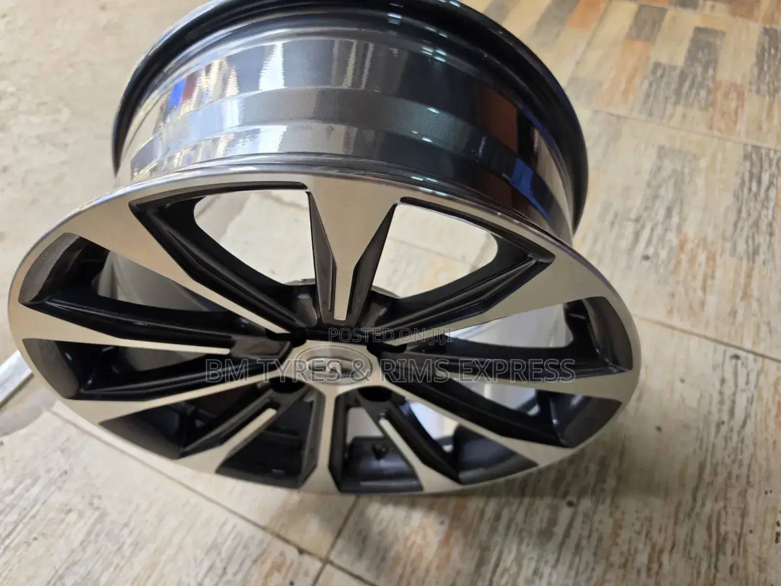 RIMS Size (15) TOYOTA (4 HOLES)