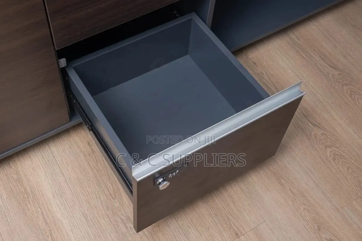 Advanced CEO L-Shaped Table-1.8m