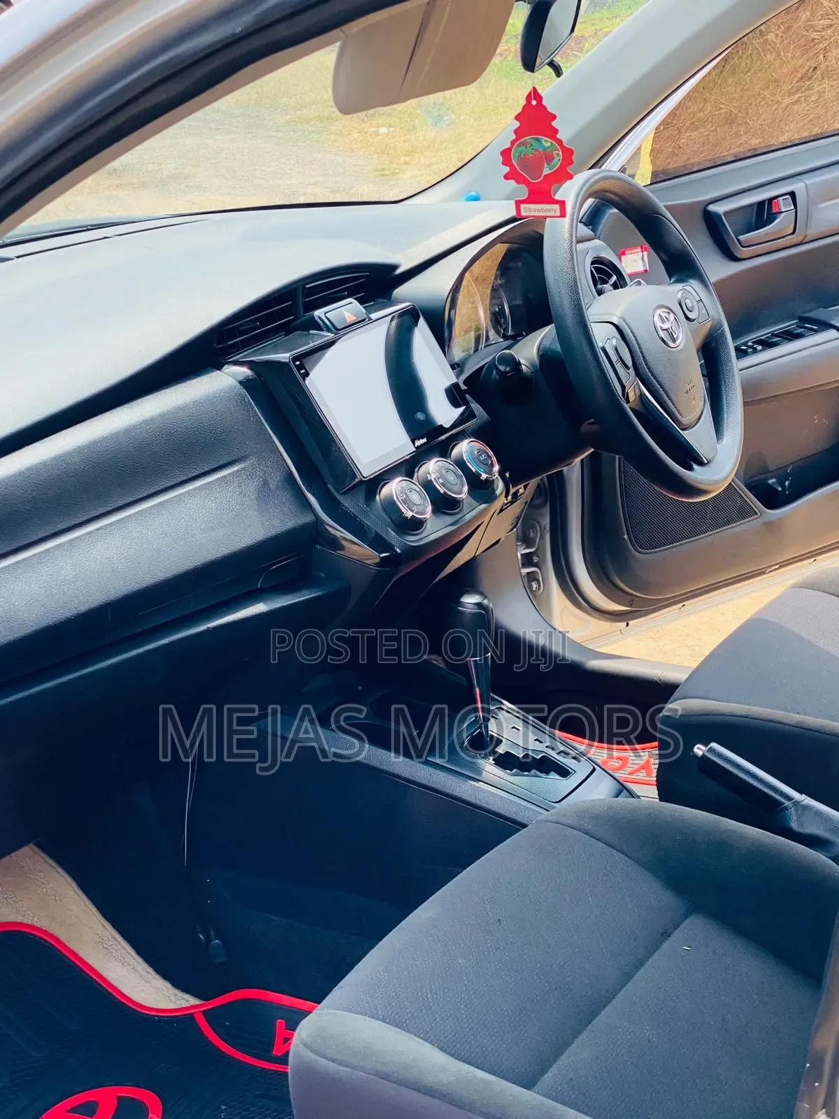 Toyota Axio 2018 Silver