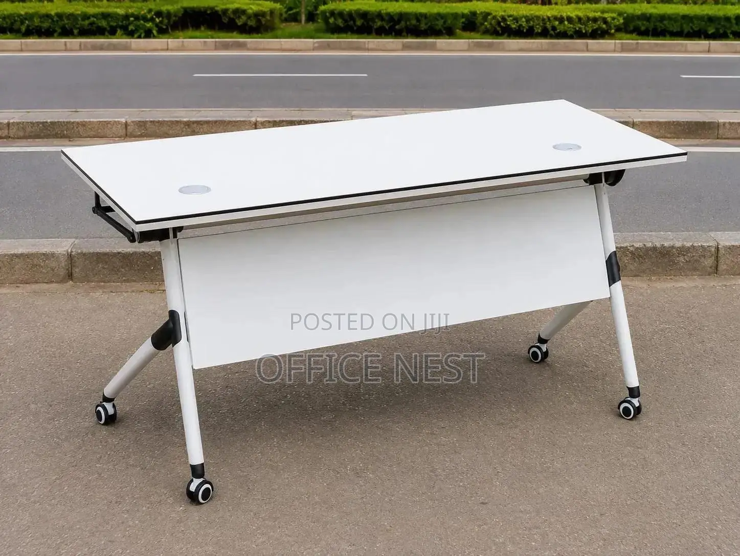 Modern Mobile Foldable Training Table