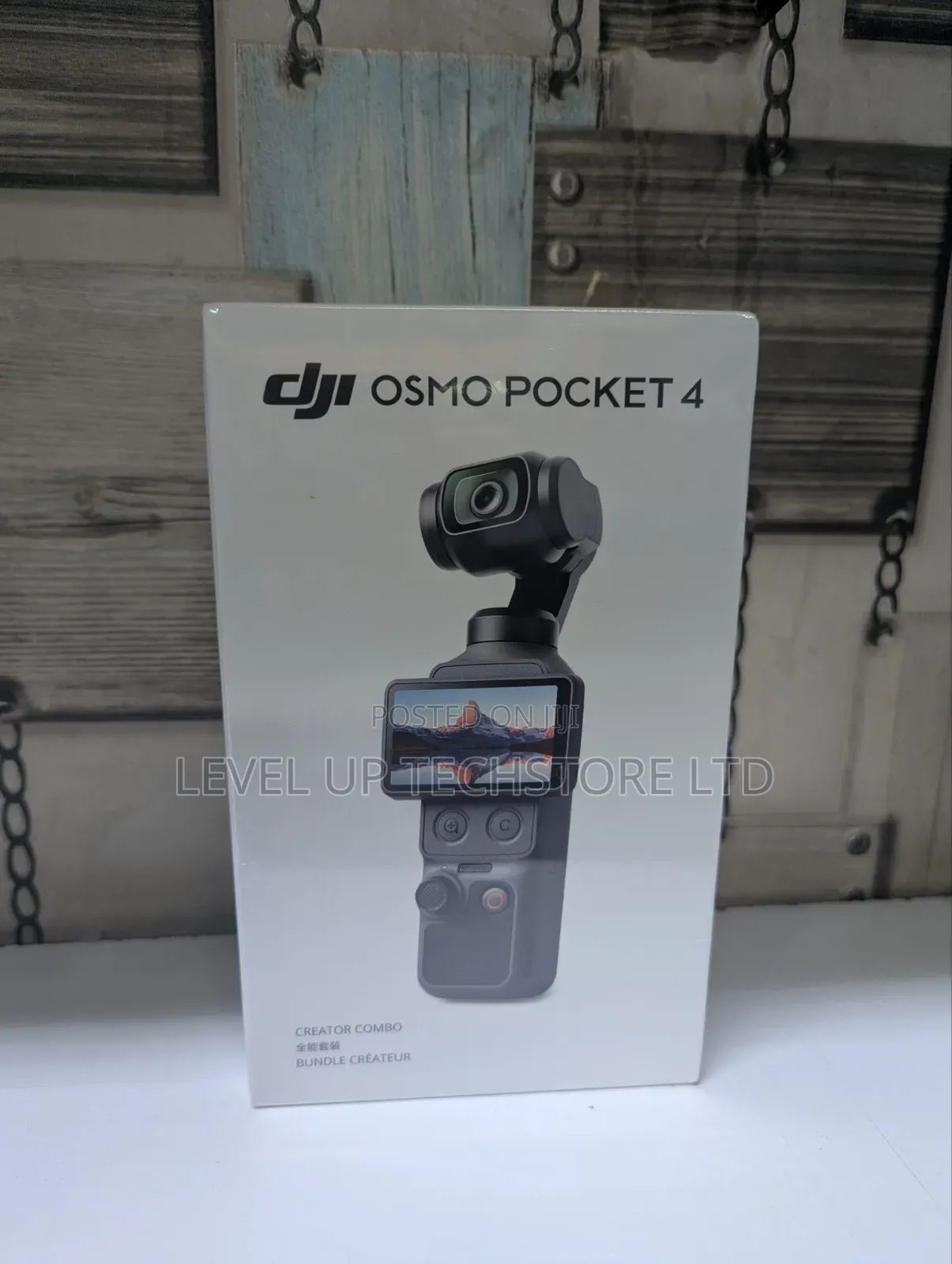 DJI Osmo Pocket 4