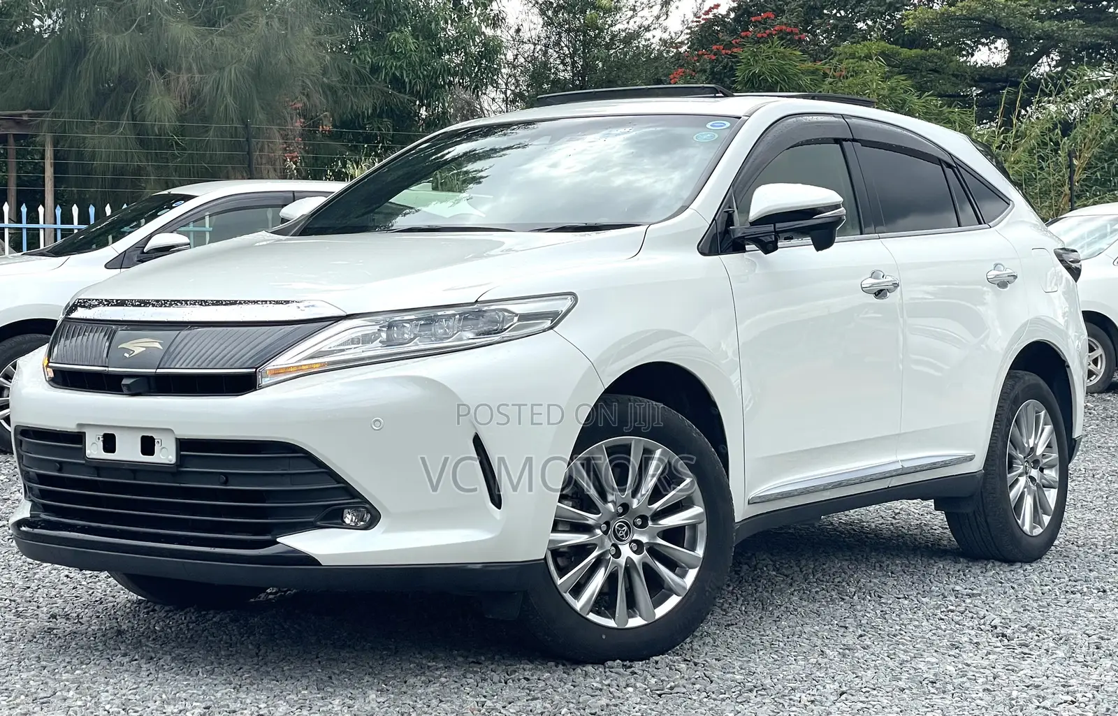Toyota Harrier 2.0 2019 Pearl