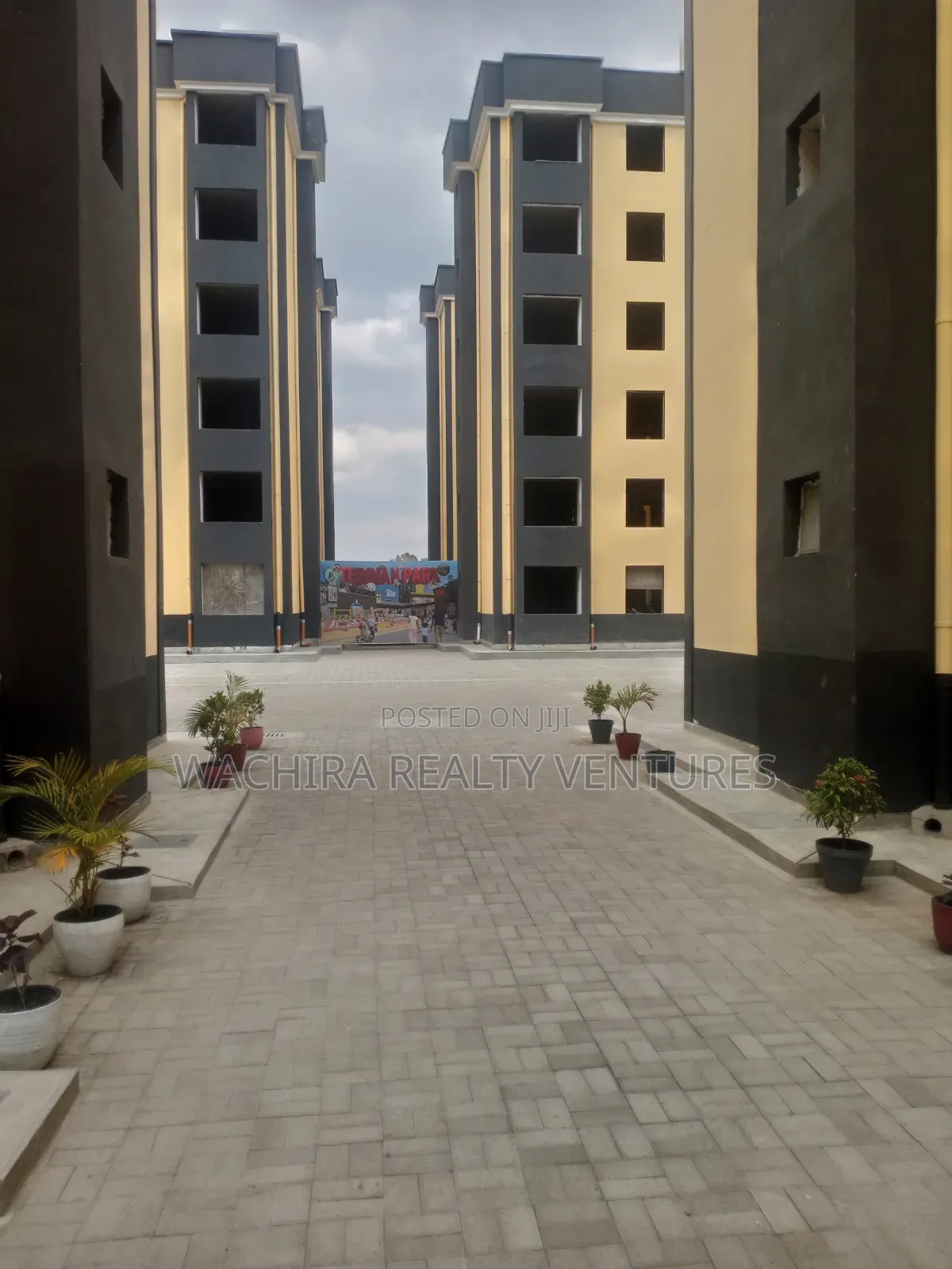 3bdrm Apartment in Kitengela for sale