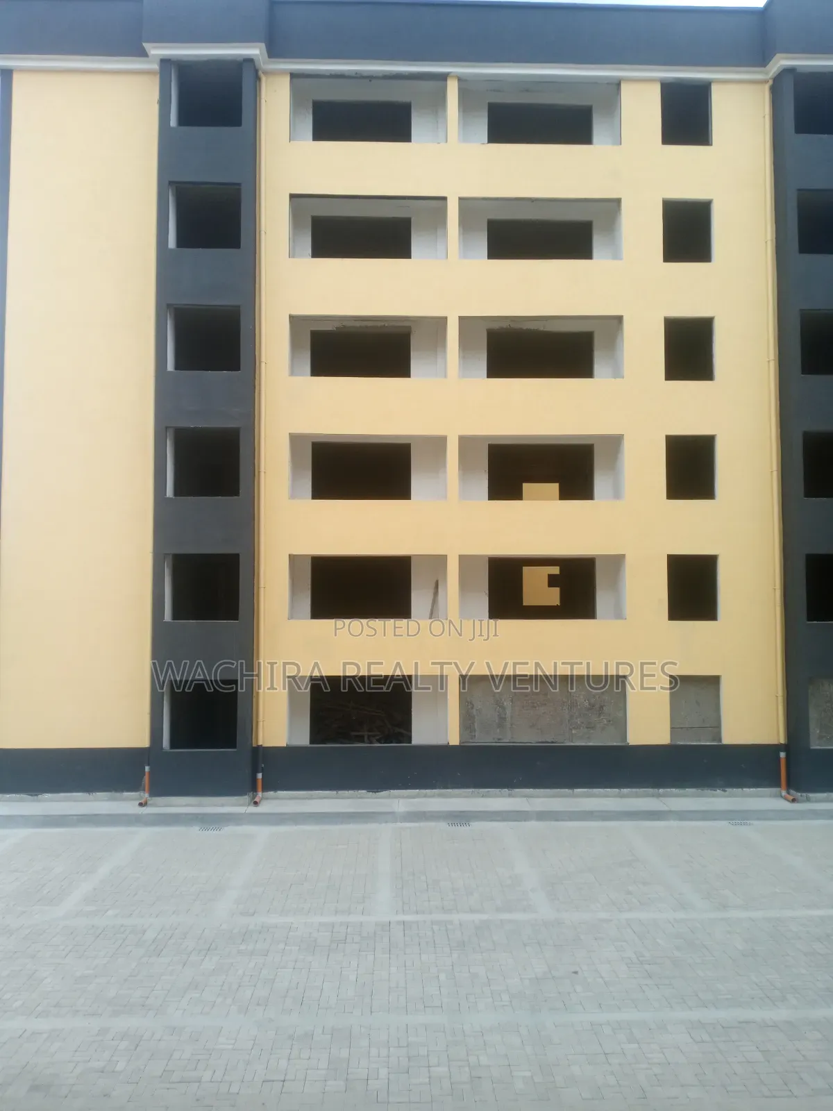 3bdrm Apartment in Kitengela for sale