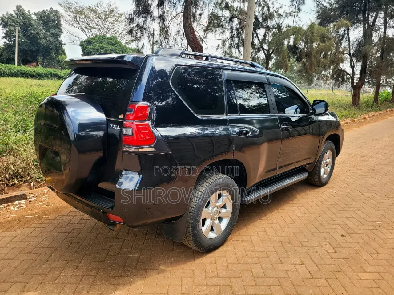 Toyota Land Cruiser Prado 2017 Matt Black