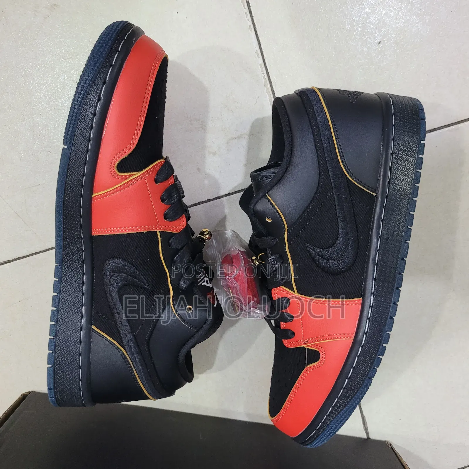 Nike Air Jordan 1 Low SE "Lucky Cat",