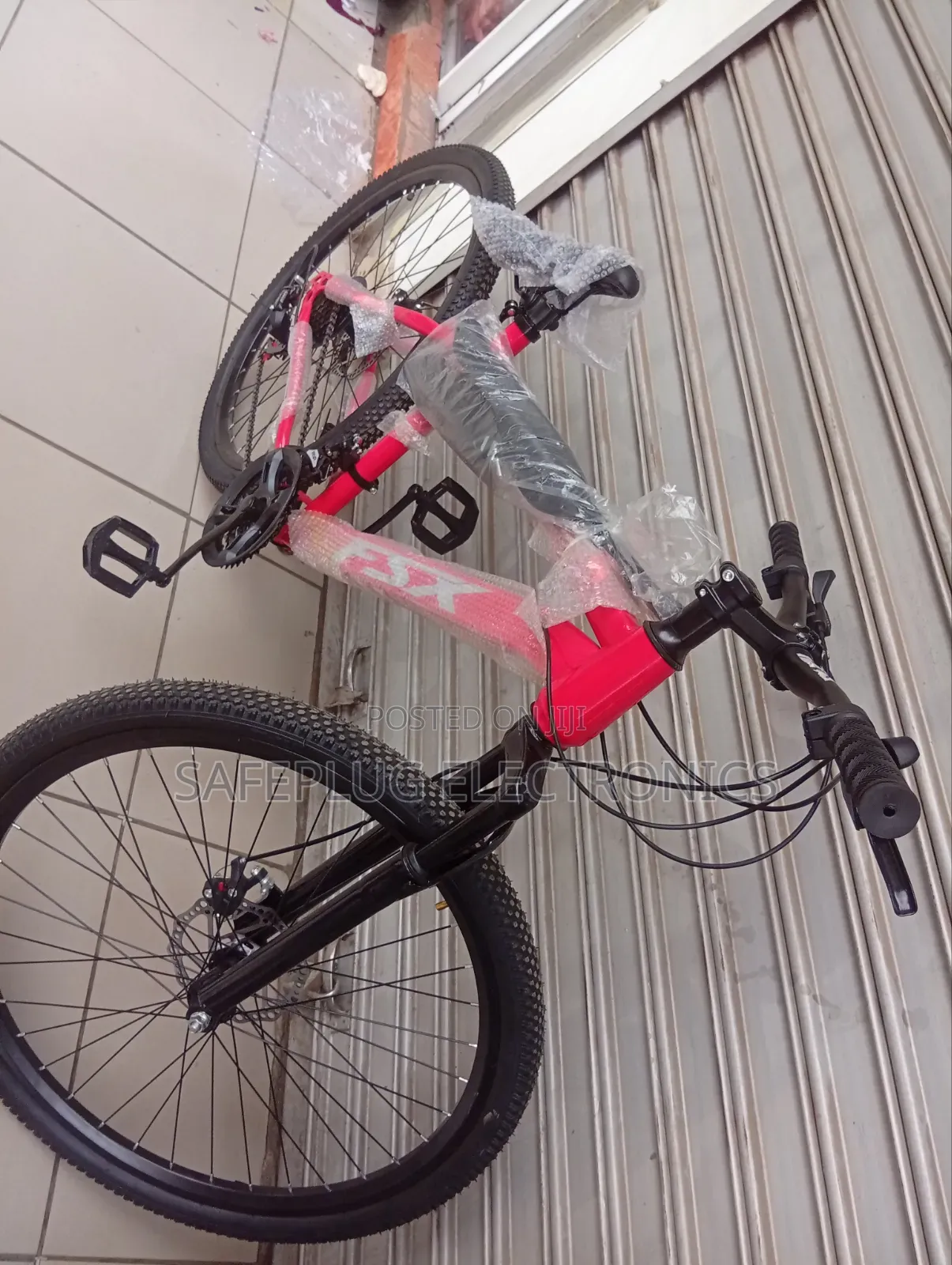 Mountain Bike – Strong Adult Bicycle With Gear System