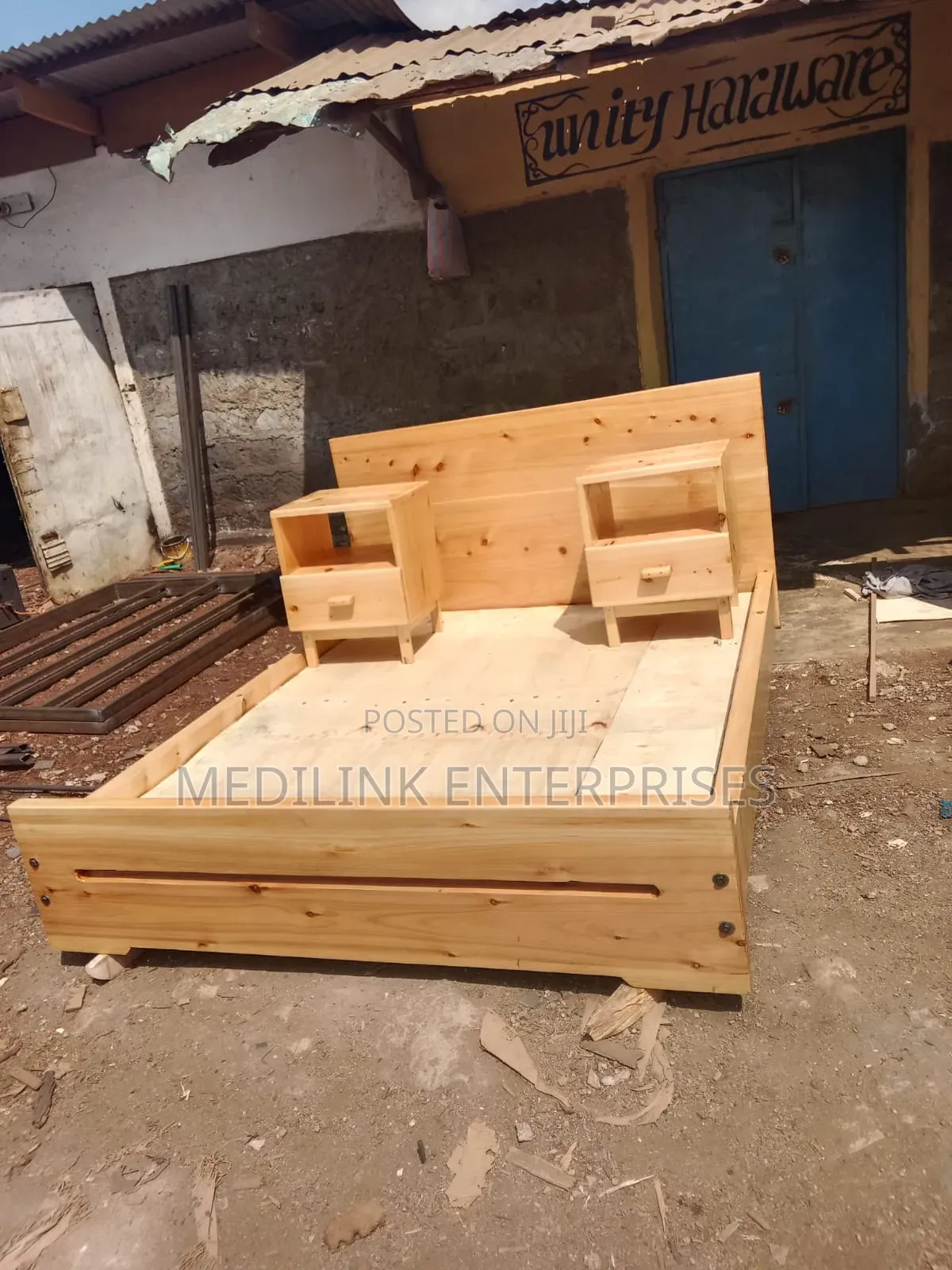 Ole Rai Rattan Boxbed 5*6 Vanish Customized Queen Bed