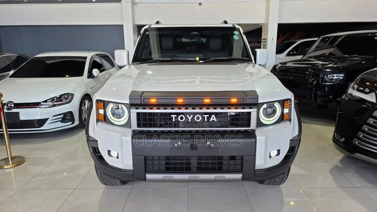 Toyota Land Cruiser Prado 2024 Teal