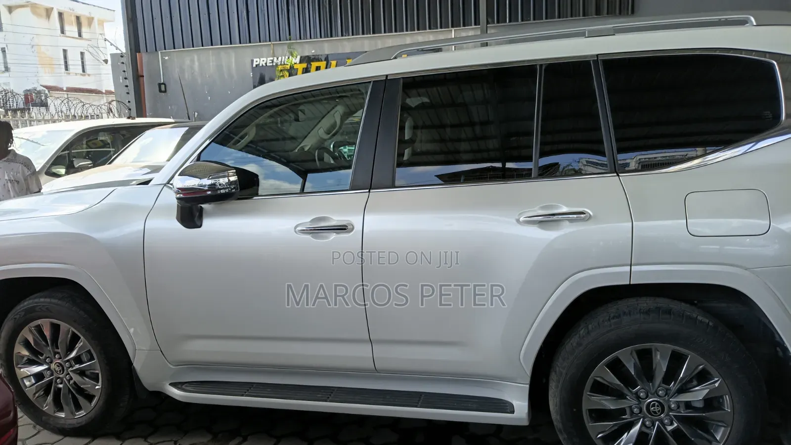 Toyota Land Cruiser 2019 White
