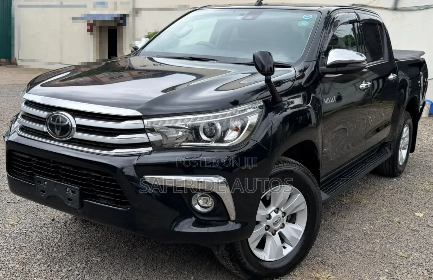Toyota Hilux 2020 Matt Black