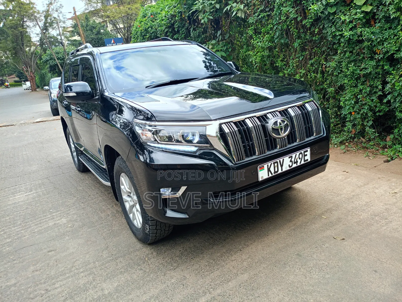 Toyota Land Cruiser 2016 Black