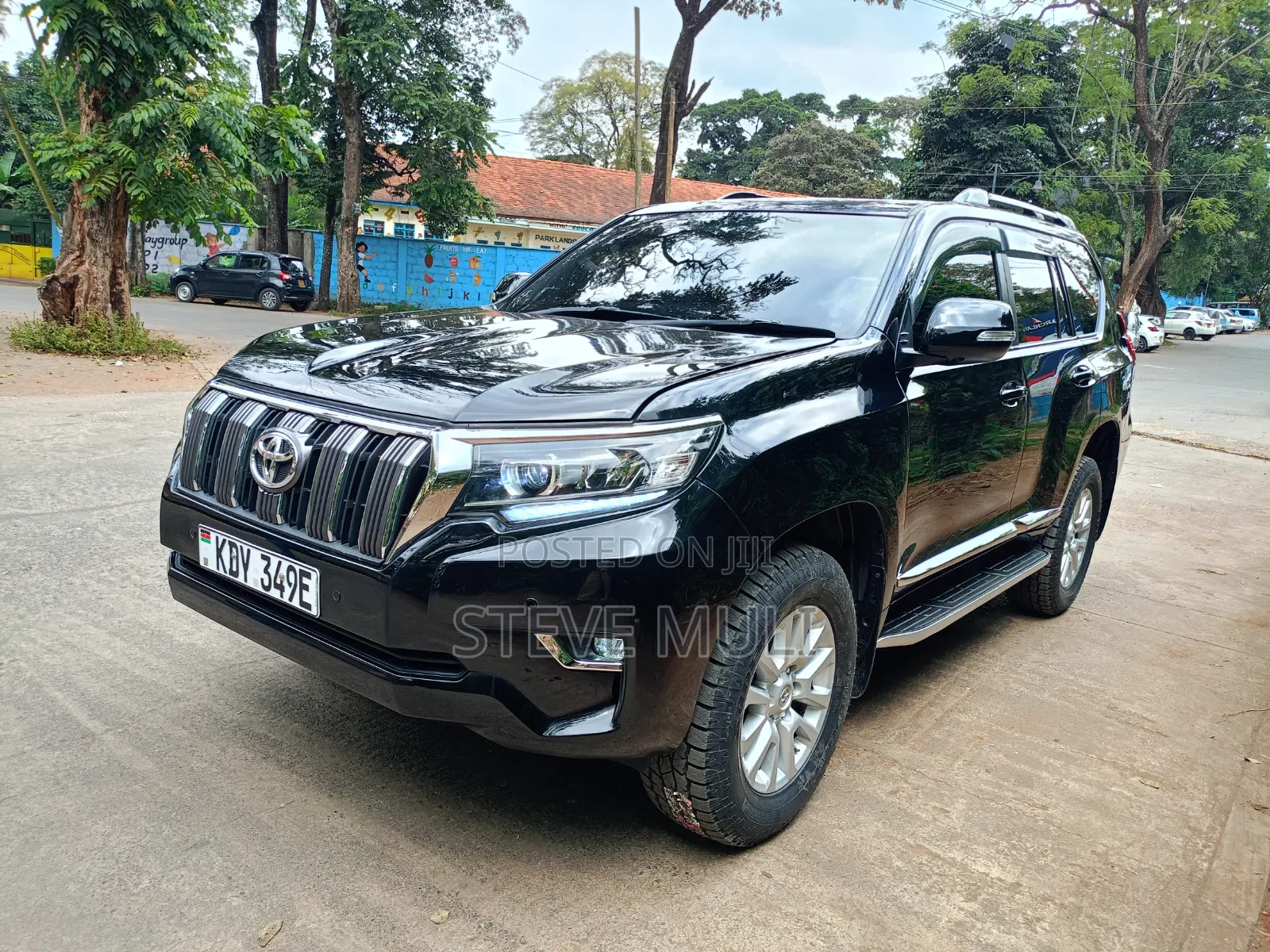 Toyota Land Cruiser 2016 Black