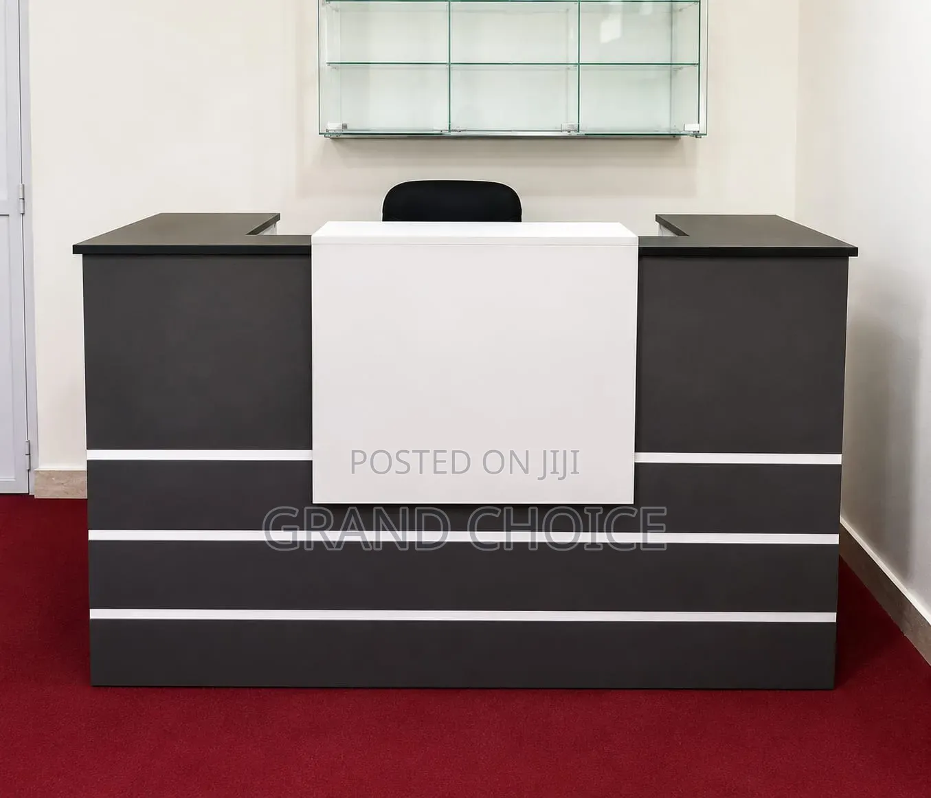 1.4M Modern Reception Desk