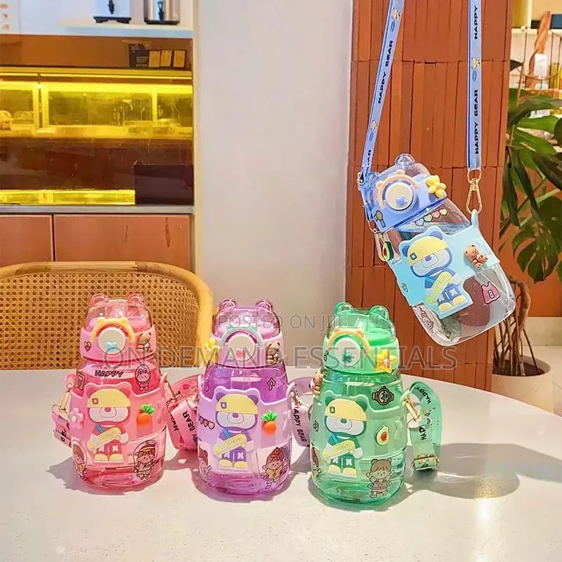 Cute Kids Water Bottles Capacity -600ml