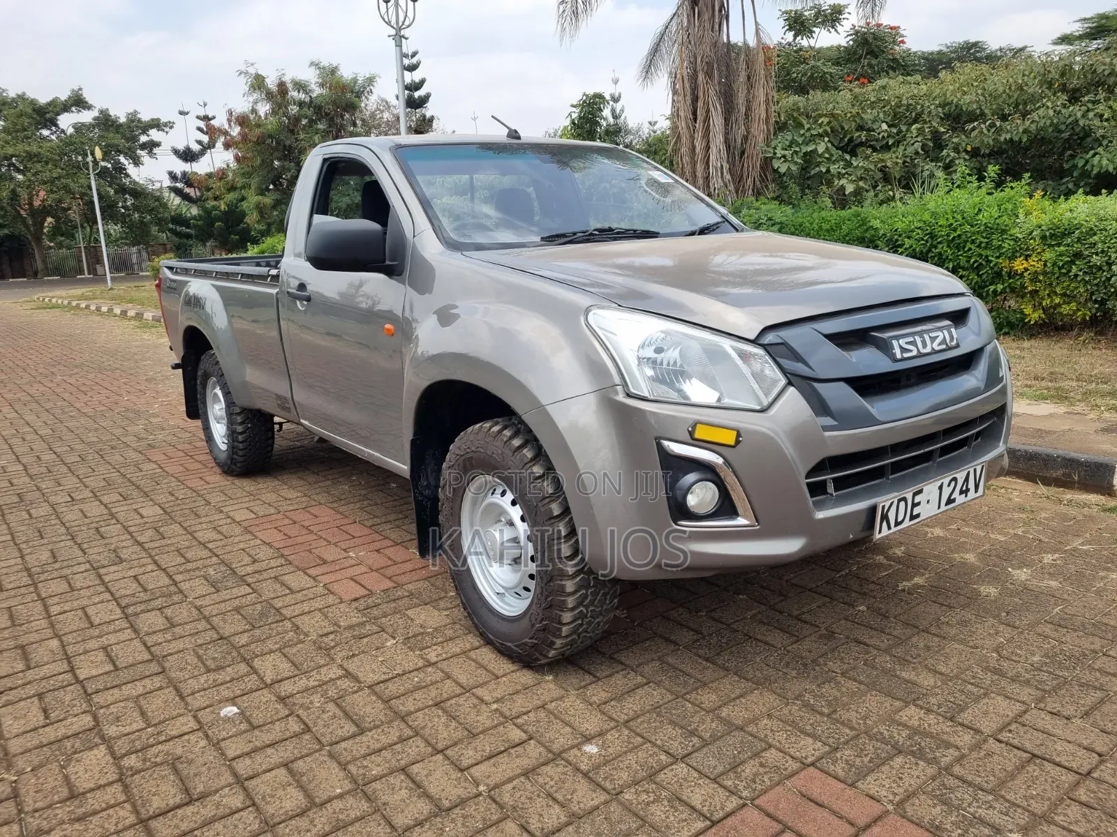 Isuzu D-MAX 2021 Gold
