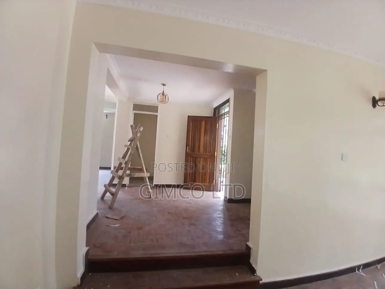 4bdrm Mansion in Mountain View Estate for sale