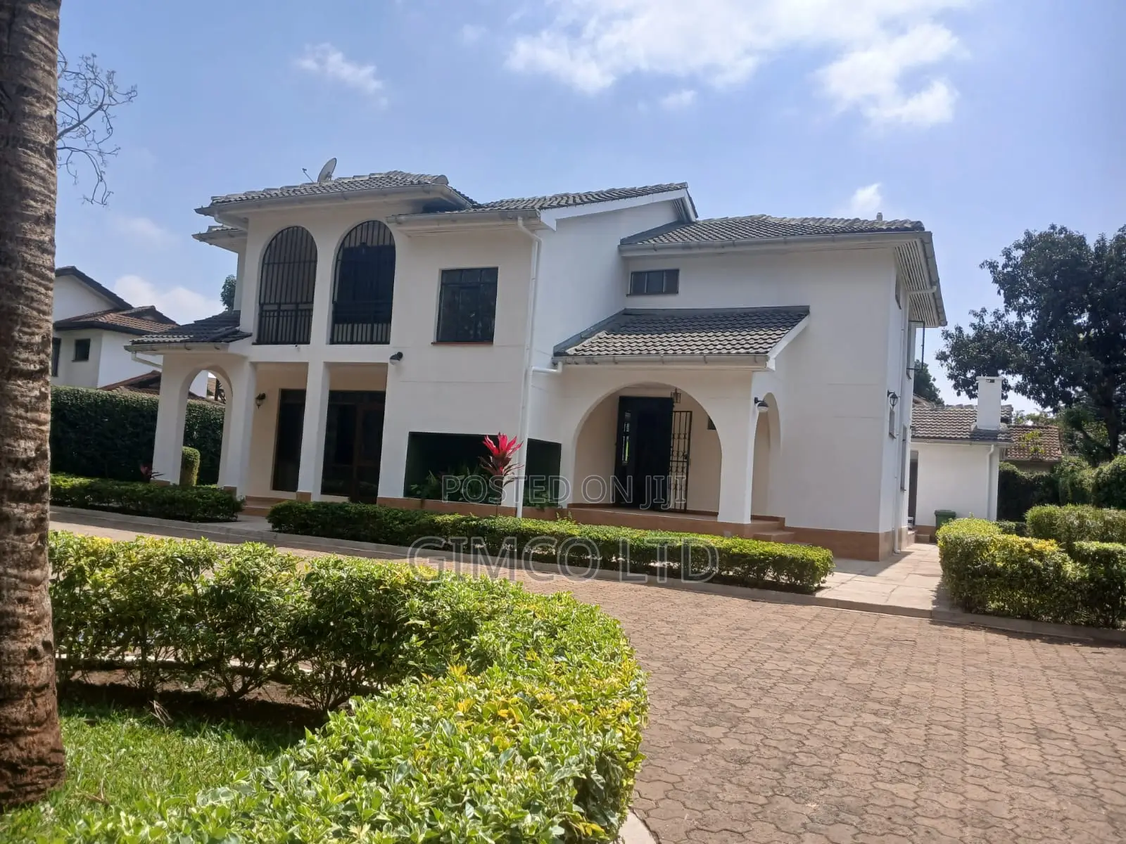 4bdrm Mansion in Mountain View Estate for sale