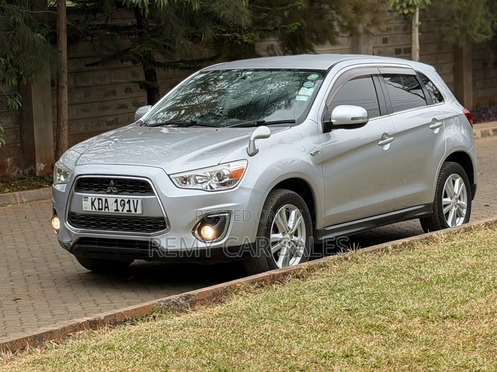 Mitsubishi RVR 2014 Silver