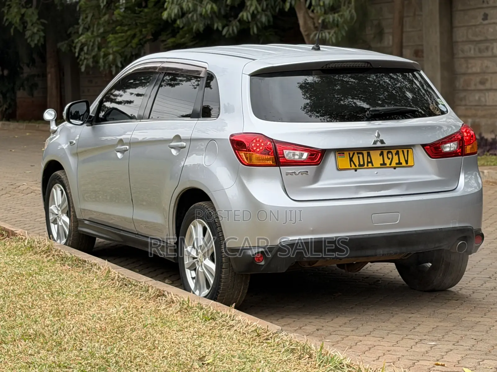 Mitsubishi RVR 2014 Silver