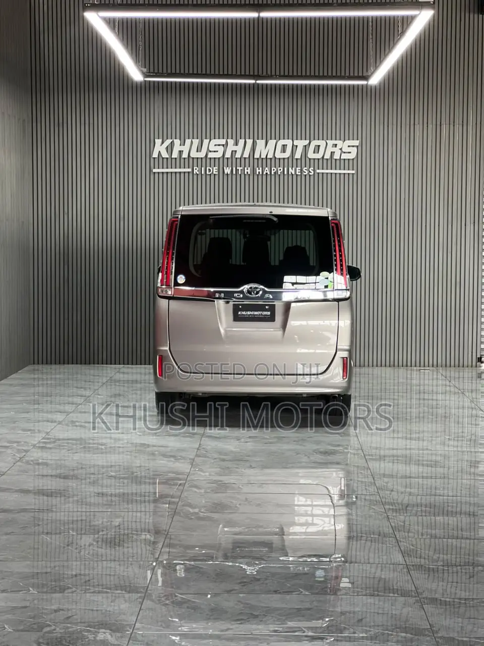 Toyota Noah 2019 Brown