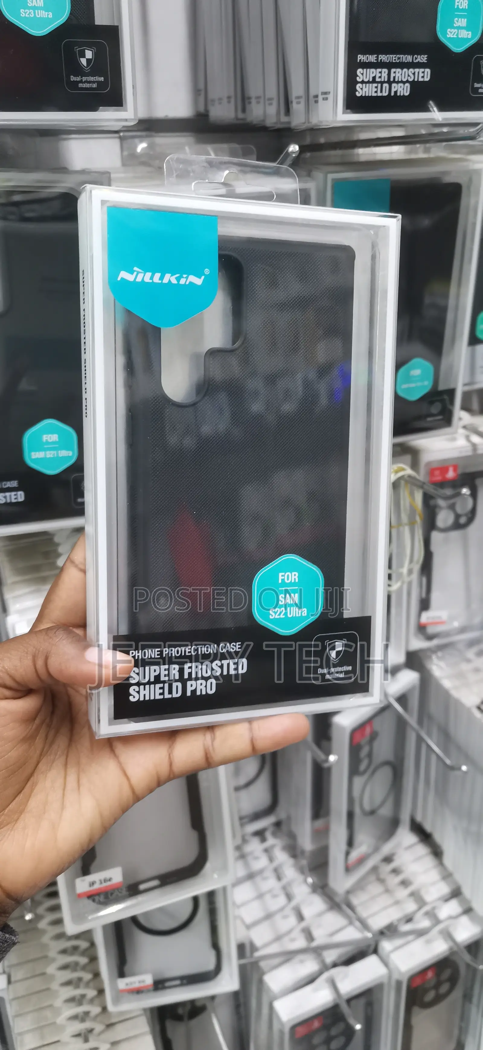 Nillkin Super Frosted=Pro Phone Case for the Samsung Galaxy S22 Ultra