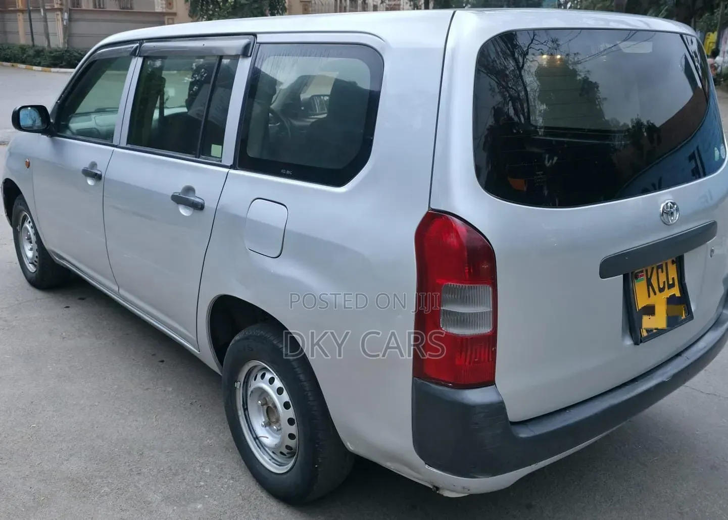 Toyota Probox 2011 Silver