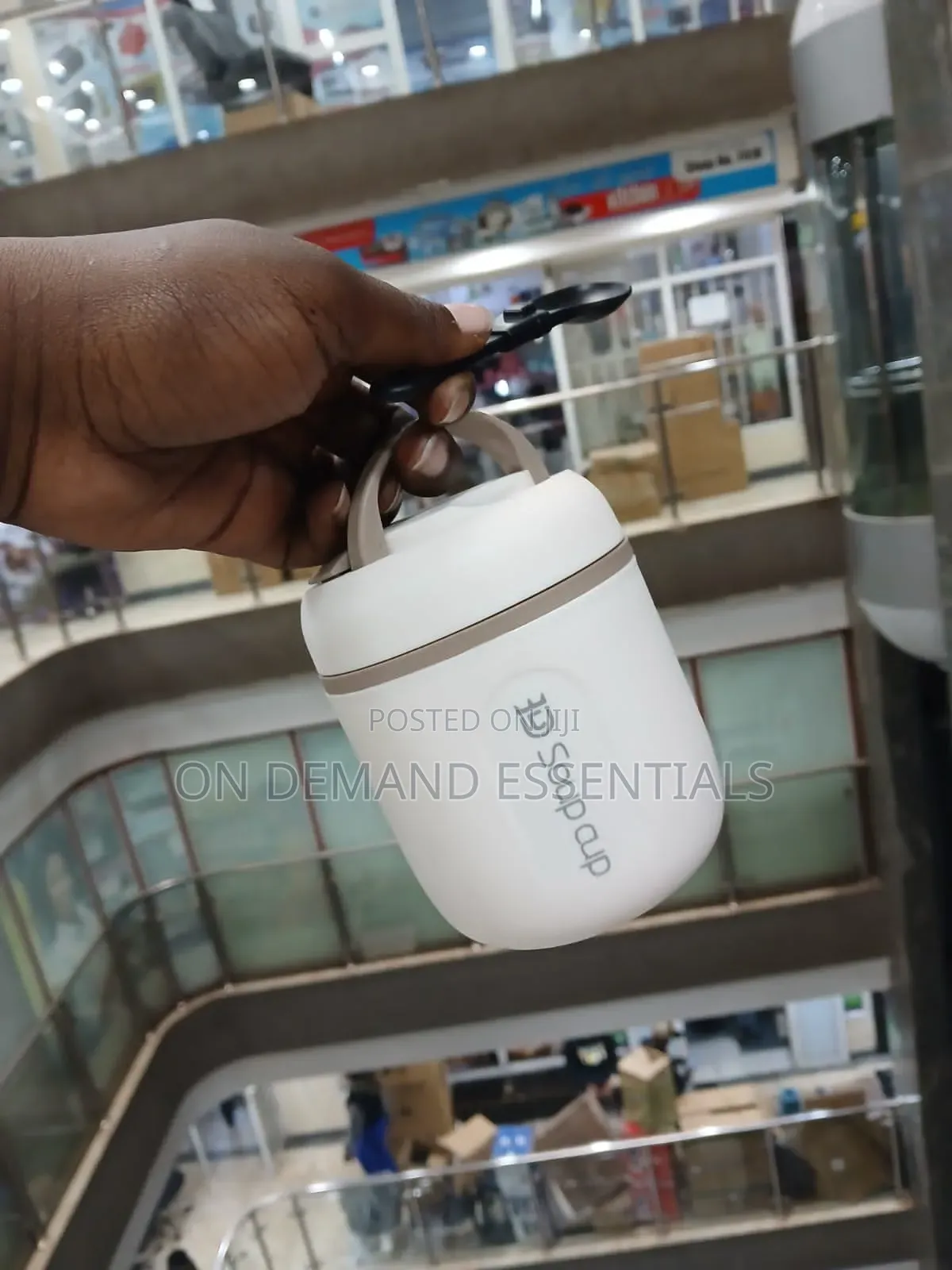 Portable Breakfast Mug
500ml
keeps Food Hot