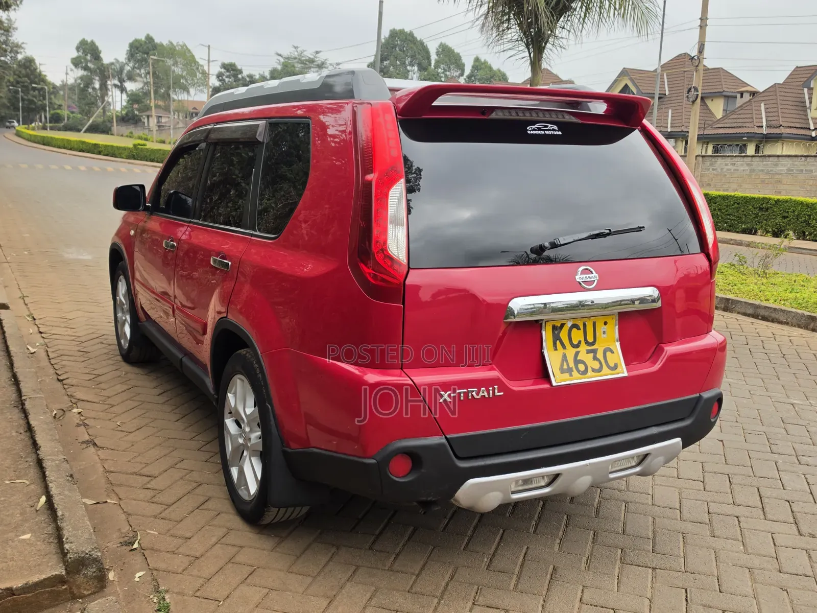 Nissan X-Trail 2.0 Petrol XE 2012 Red
