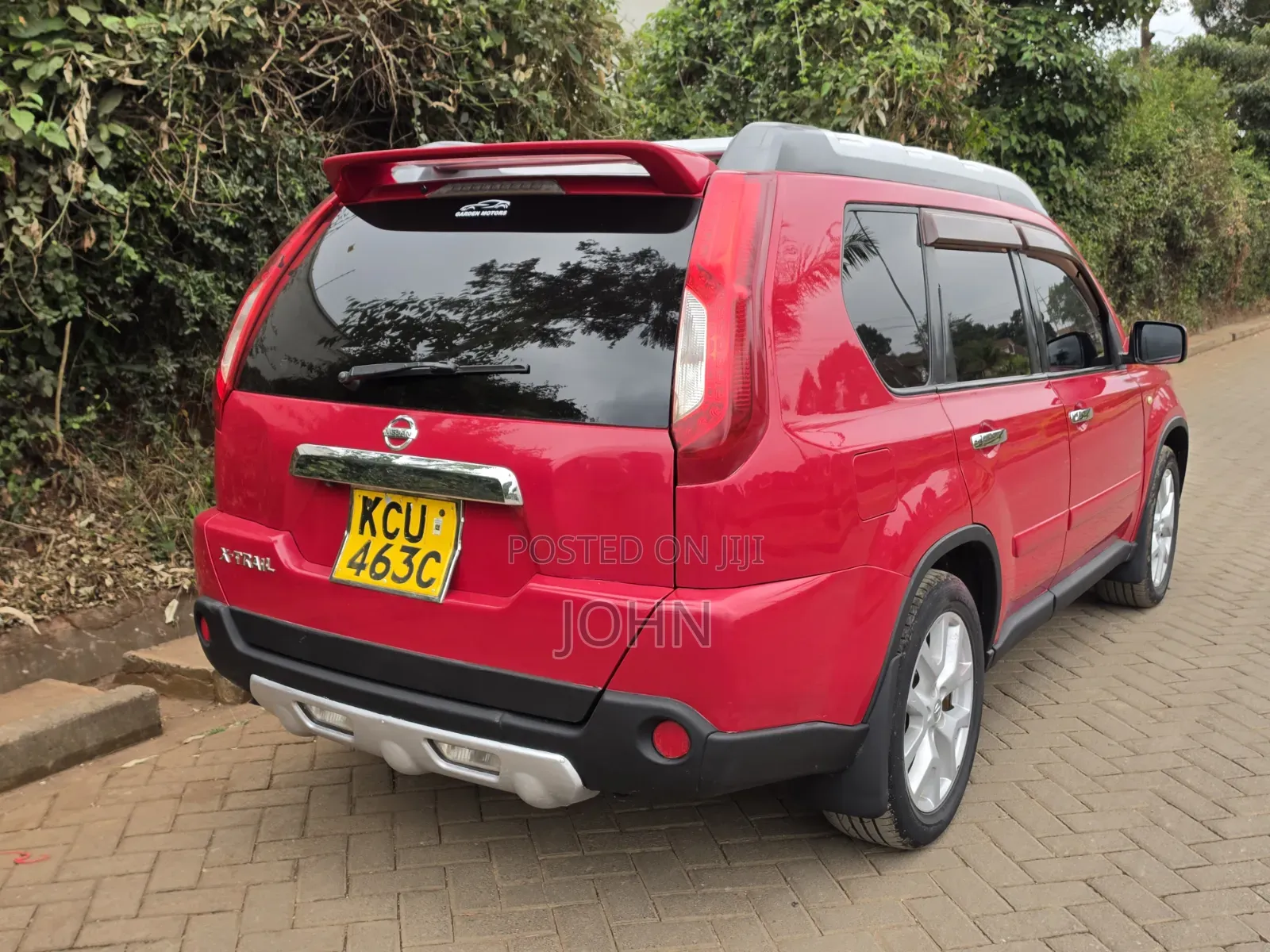 Nissan X-Trail 2.0 Petrol XE 2012 Red