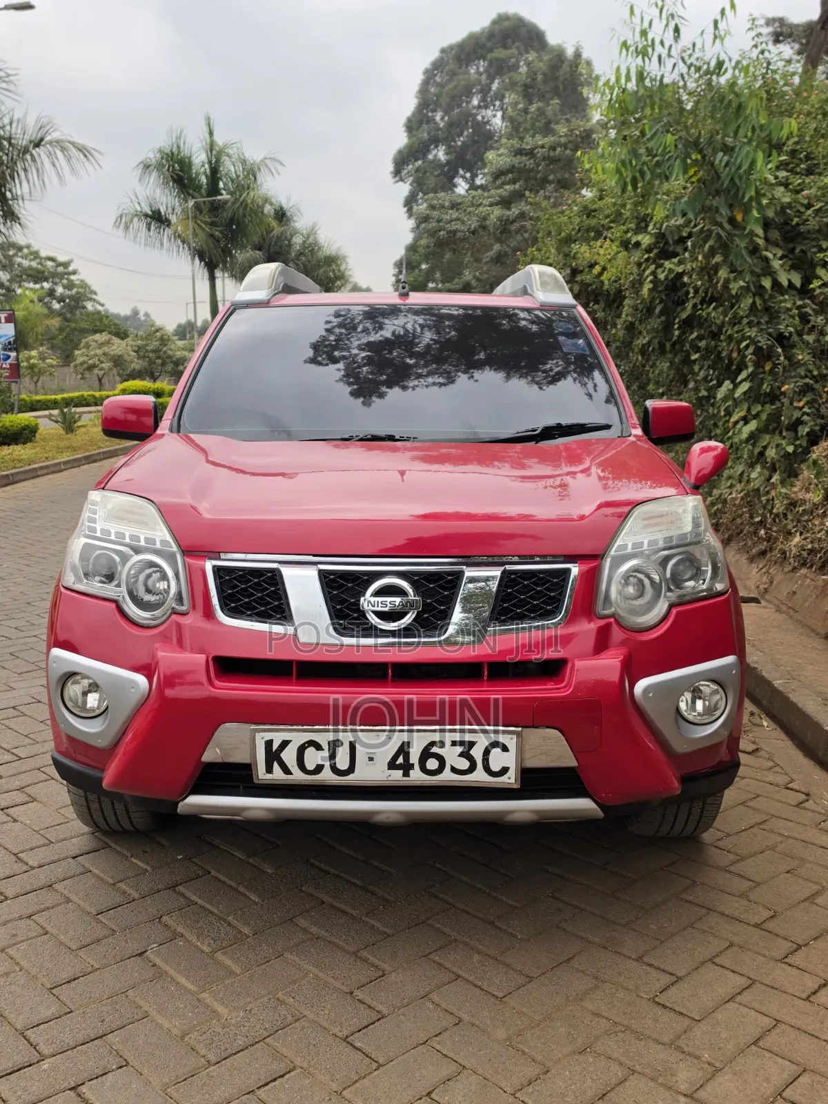 Nissan X-Trail 2.0 Petrol XE 2012 Red