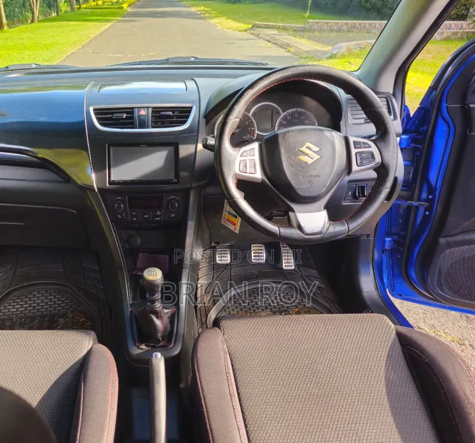Suzuki Swift 2016 Blue