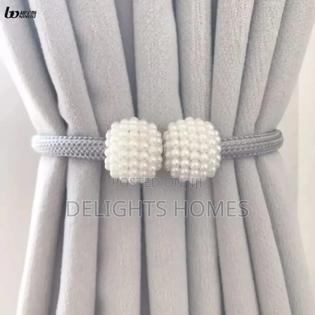 Curtains Holders With Pearls_ny